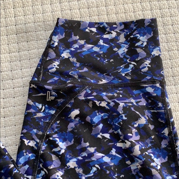 Fabletics High-Waisted Leggings - Picture 5 of 6